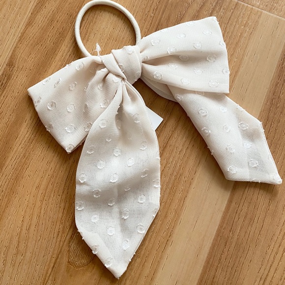 H&M BLUSH CHIFFON LIKE BOW HAIR TIE W DOTS NEW - Picture 4 of 5